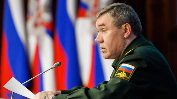 Герасимов: российская армия применяет вдвое больше дронов, чем ВСУ