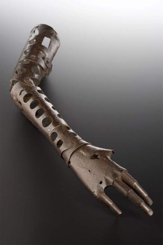 Металлическая рука 1500 год интересное, ортопедия, протезирование, старина, факты