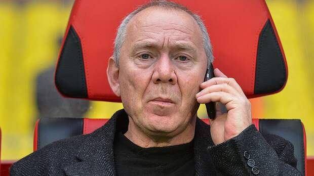 Романцев разнес Соболева: «Случись это в моей команде, отправил бы весельчака в дубль»