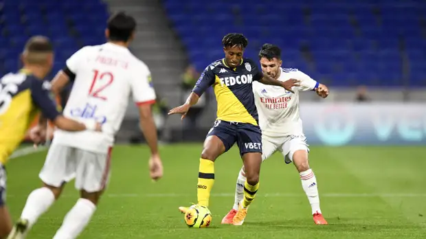 «Монако» без Головина крупно проиграло «Лиону» в Лиге 1