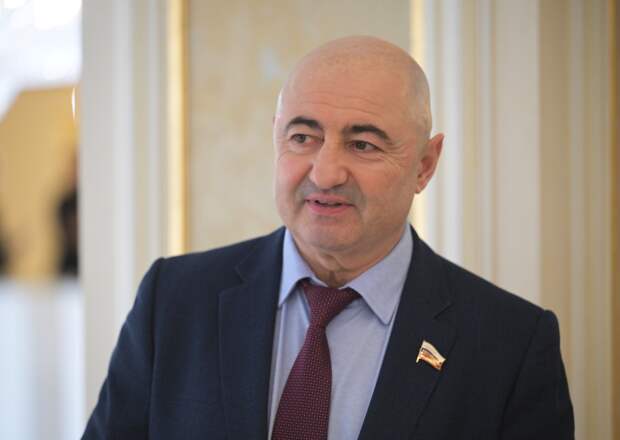 Сложивший полномочия сенатор Совфеда отправится на СВО