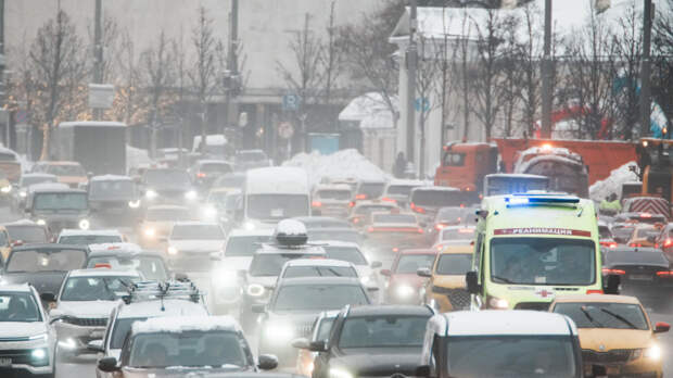 Москва засыпана снегом: обновлен 30-летний рекорд