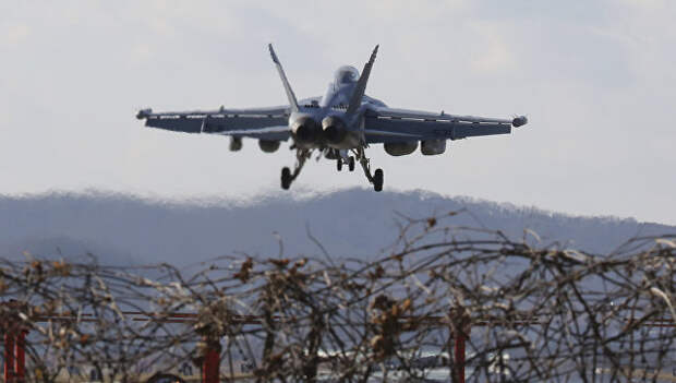 Американский самолет EA-18G Growler. Архивное фото Американский самолет EA-18G Growler. Архивное фото