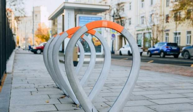 Более 500 велопарковок оборудовали в Москве в 2024 году