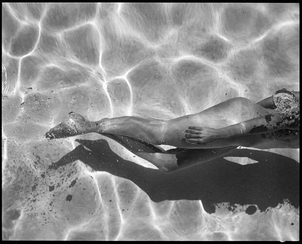 Обнаженные люди под водой: фотографии Deanna Templeton
