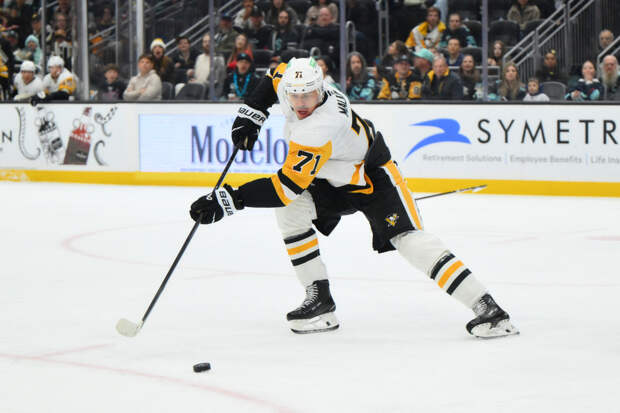 39-летний Малкин забросил шайбу в третьем матче НХЛ подряд