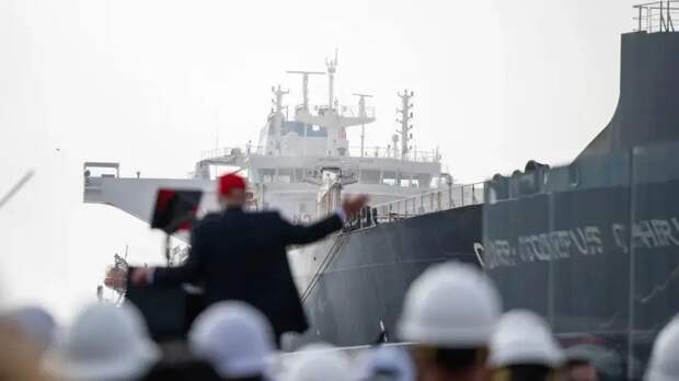 Уязвимость США найдена: Вашингтон приказывает Израилю пощадить нефтянку Ирана