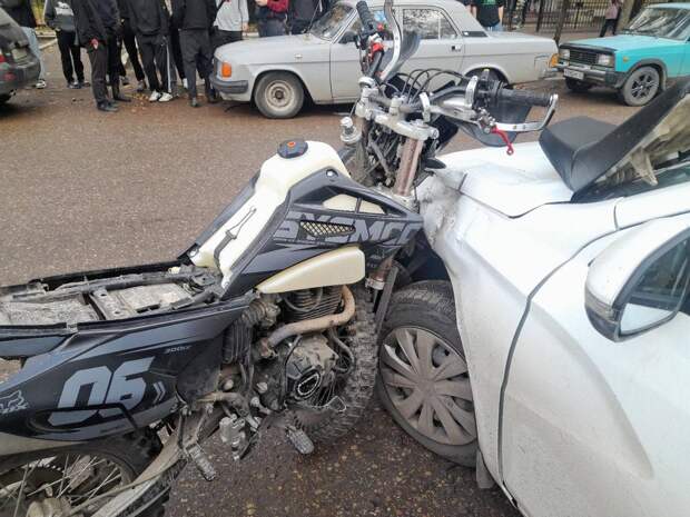 Появились подробности жёсткого ДТП с питбайком в Смоленске