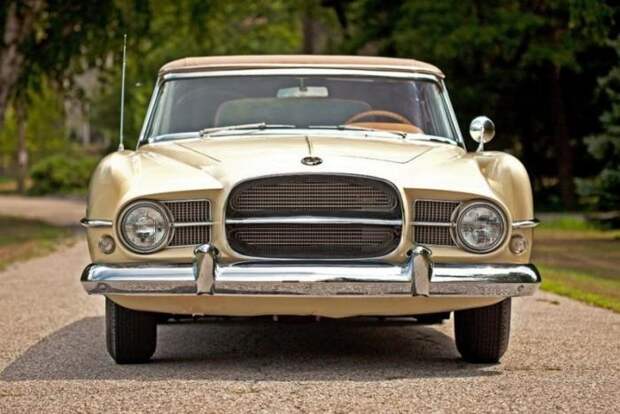 Dual-Ghia Convertible: автомобиль Френка Синатры
