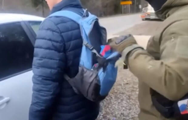 В Брянской области полицейские задержали участников криминальной группировки наркодилеров