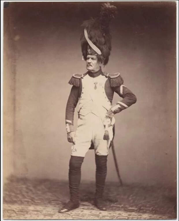 Сержант Тария, Гренадир, 1809-1815 гг. Фото: Brown University Library. Сержант Тария, Гренадир, 1809-1815 гг. Фото: Brown University Library.