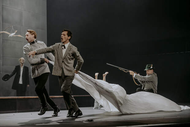 Билеты на Война и мир Вахтангова в кассе театра