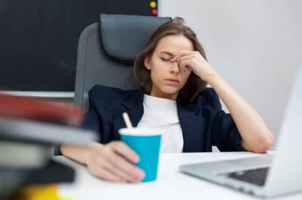 Эксперты назвали 10 простых способов побороть хроническую усталость