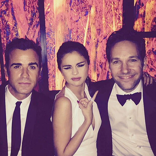 selena-495