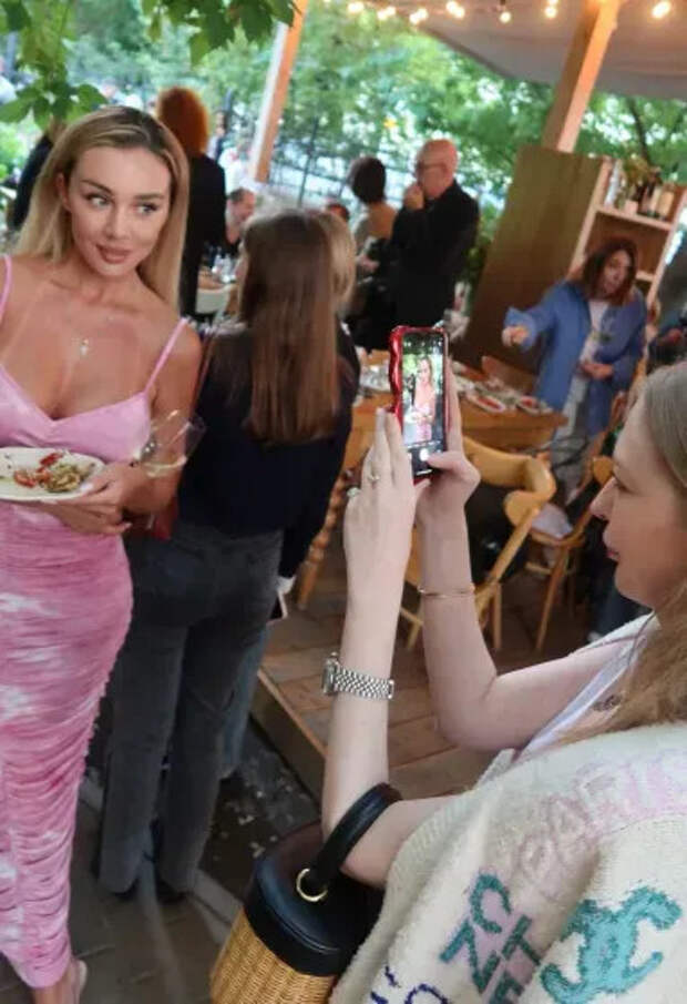 Анна Седокова и Юлия Пош