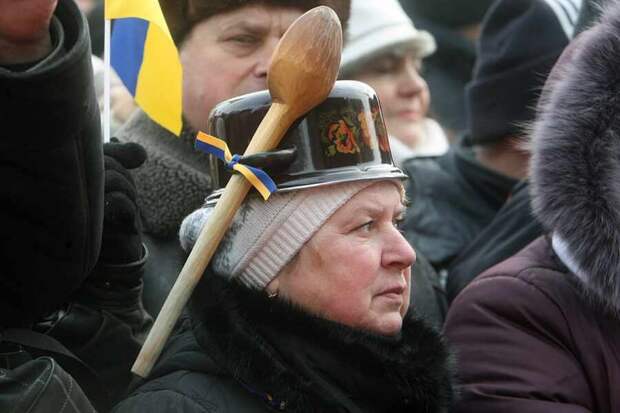Война? Да и Бог с ней, вносите борщ!