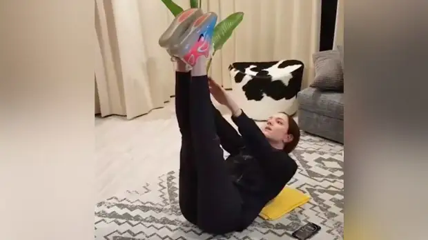 Медведева приняла участие в запущенном Роналду челлендже