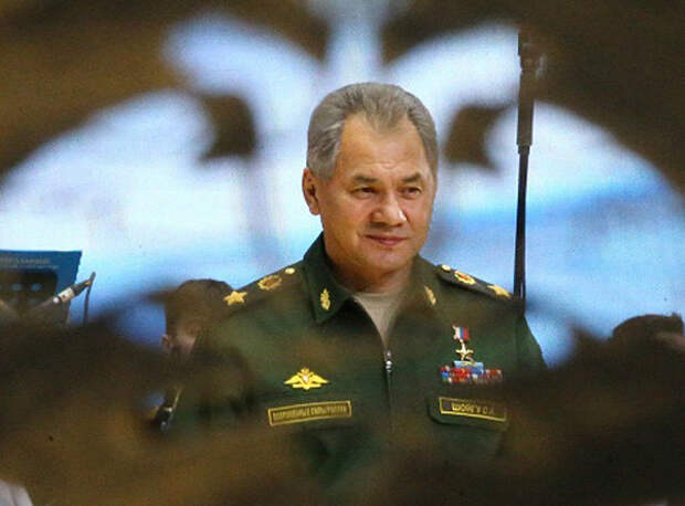 Шойгу приказал прикрывать армию из космоса Шойгу приказал прикрывать армию из космоса