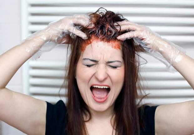 Как правильно красить волосы самостоятельно? Полезные советы