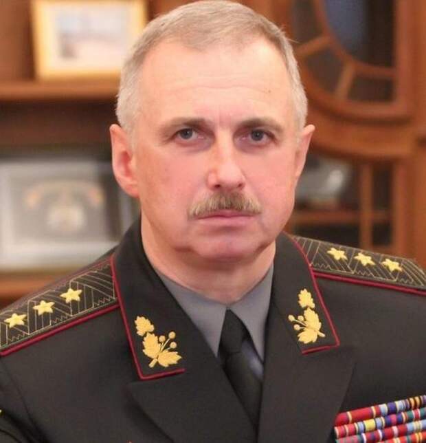 База МВД РФ: в розыск объявлен бывший и.о министра обороны Украины Коваль