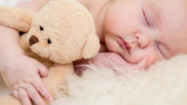 Младенцы действительно растут во сне! / Фото: gorvesti.ru