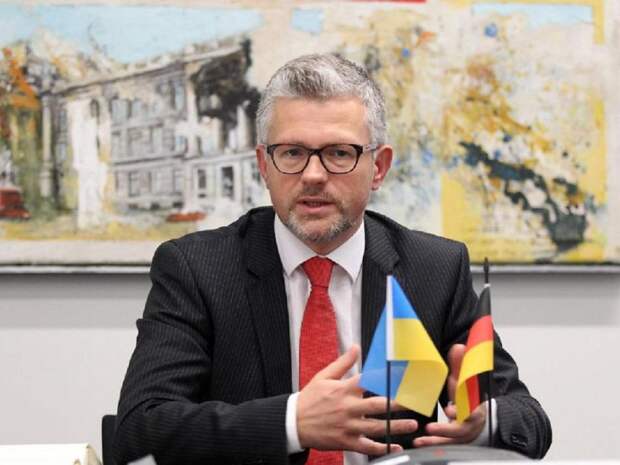 Посол Украины в Берлине Мельник назвал Бандеру "борцом за свободу"