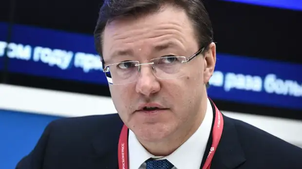 Губернатор Самарской области вручил землякам госнаграды