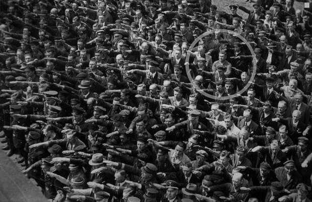 История одной фотографии. Изображение №9.