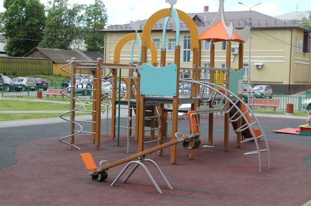 В Тульской области во всех районах установят новые детские площадки