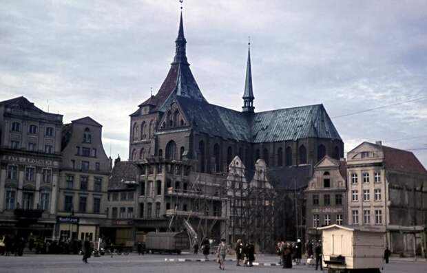 1943 Rostock 1943 Rostock
