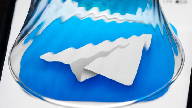 Мошенники пытаются блокировать iPhone россиян через моды Telegram