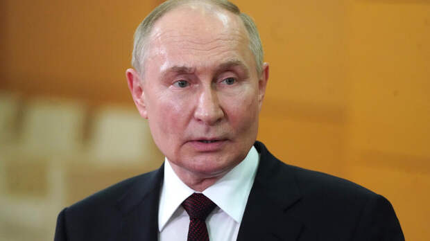 Путин поддержал создание памятника сподвижнику Петра I Меншикову в Петербурге