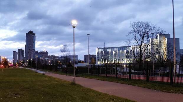 В Ленсвете рассказали, какие районы Петербурга станут светлее в 2022 году