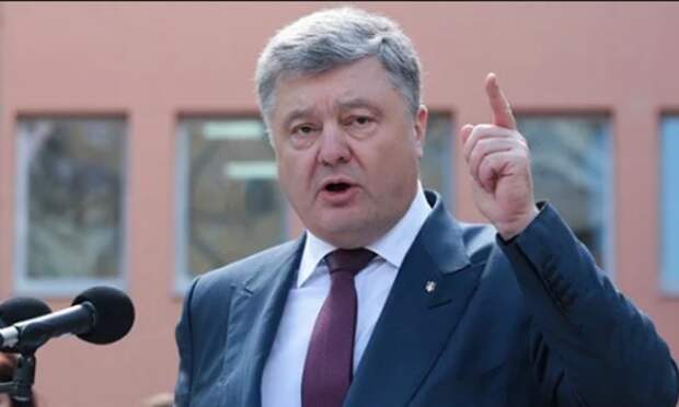 Порошенко грозит России трибуналом из-за Крымского моста