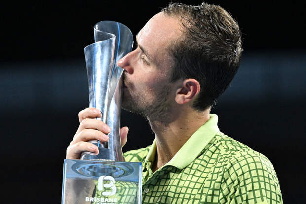 Теннисист Медведев впервые в карьере стал победителем одного турнира ATP дважды