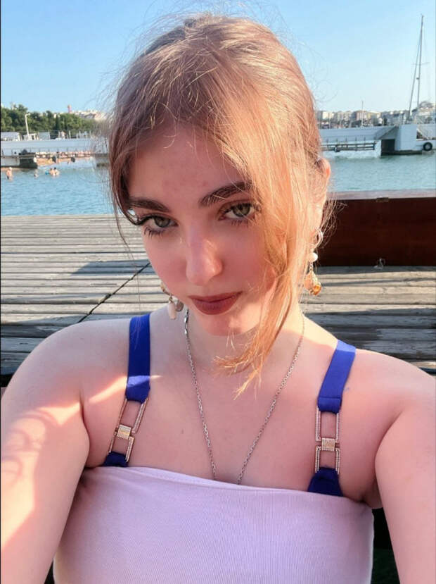 "Мы шокированы, она казалась идеальным педагогом"