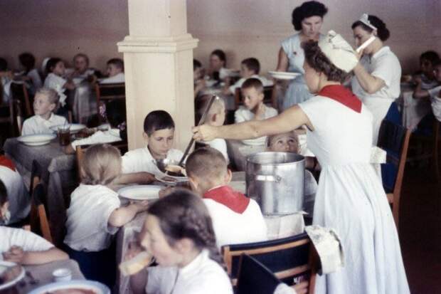 Жизнь простых советских людей в конце 1950-х от Томаса Хаммонда
