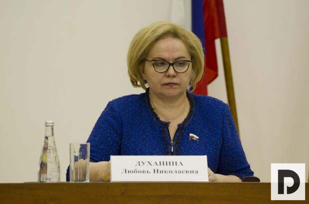 О сложностях «семейного образования» рассказала депутат Госдумы Любовь Духанина