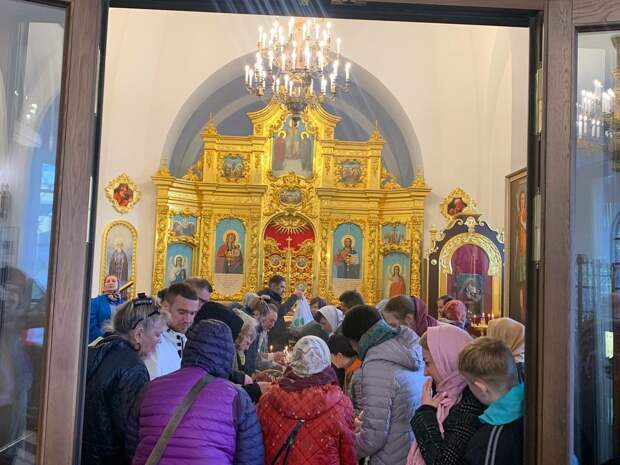 У православных россиян началась Страстная неделя