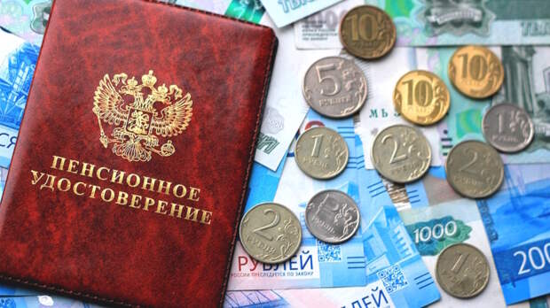 Как увеличить страховую пенсию по возрасту: что повлияет на размер выплаты