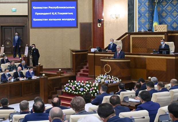 Гомеопатическое послание. Президент Казахстана в третий раз обратился к народу