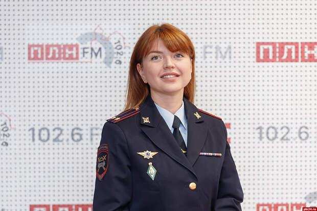 Подполковник ГИБДД, Мария Винча, отсудила у "Скорой помощи" 570 тыс - за аварию с ее Porsche. Это как?