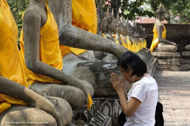 Wat Yai Chai Mongkhon