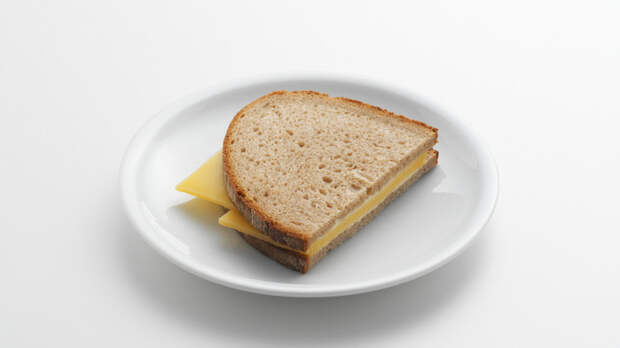 Диетолог Сазонова: скрытая соль содержится в сыре и хлебе