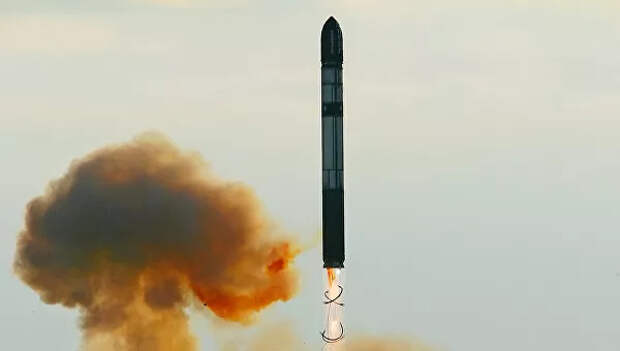 Запуск ракеты РС-20. Архивное фото
