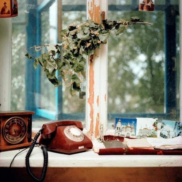Ностальгия: 15 фото о том, как выглядели интерьеры квартир в нашем детстве 