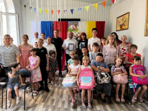 В Северной Осетии продолжается благотворительная акция «Помоги пойти учиться»