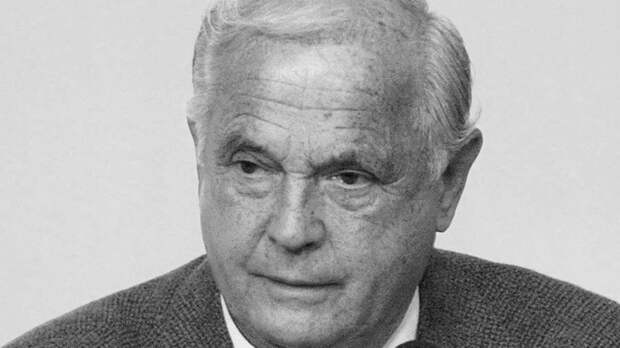 Скончался помощник Никсона Баттерфилд, раскрывший систему прослушки в Белом доме