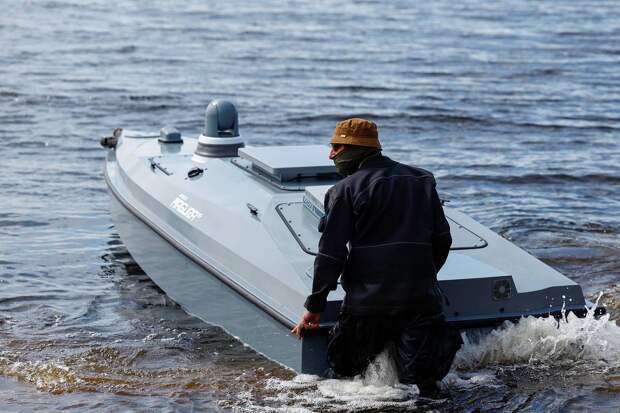 Украинский быстроходный катер потоплен в Черном море