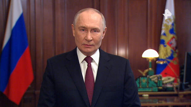 Путин назвал безусловным приоритетом развитие ядерной триады в России